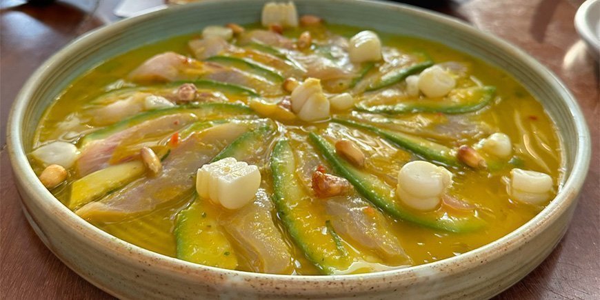 Cevicheä tarjoillaan Gourmet Food Tour -retkellä Limassa, Perussa.