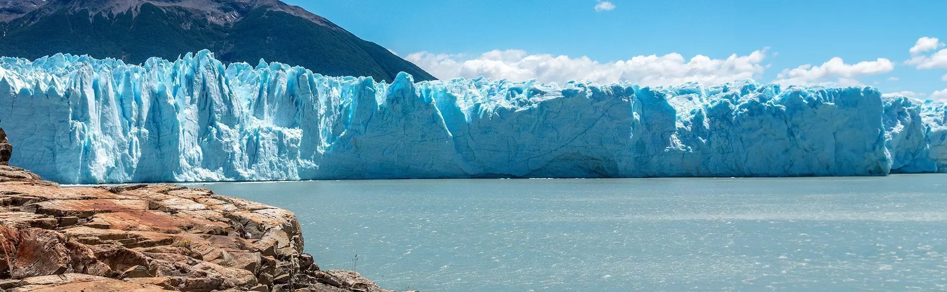 Perito Morenon jäätikkö Los Glaciaresin kansallispuistossa, Patagonia, Argentiina