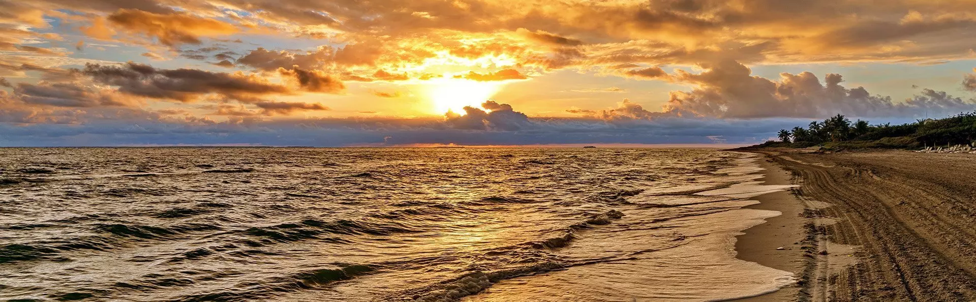 Maaginen auringonlasku Varaderon rannalla, Kuuba